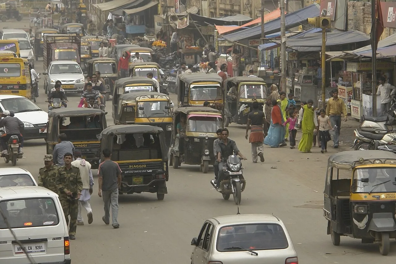 ভারতের একটি মহাসড়কে যানবাহন