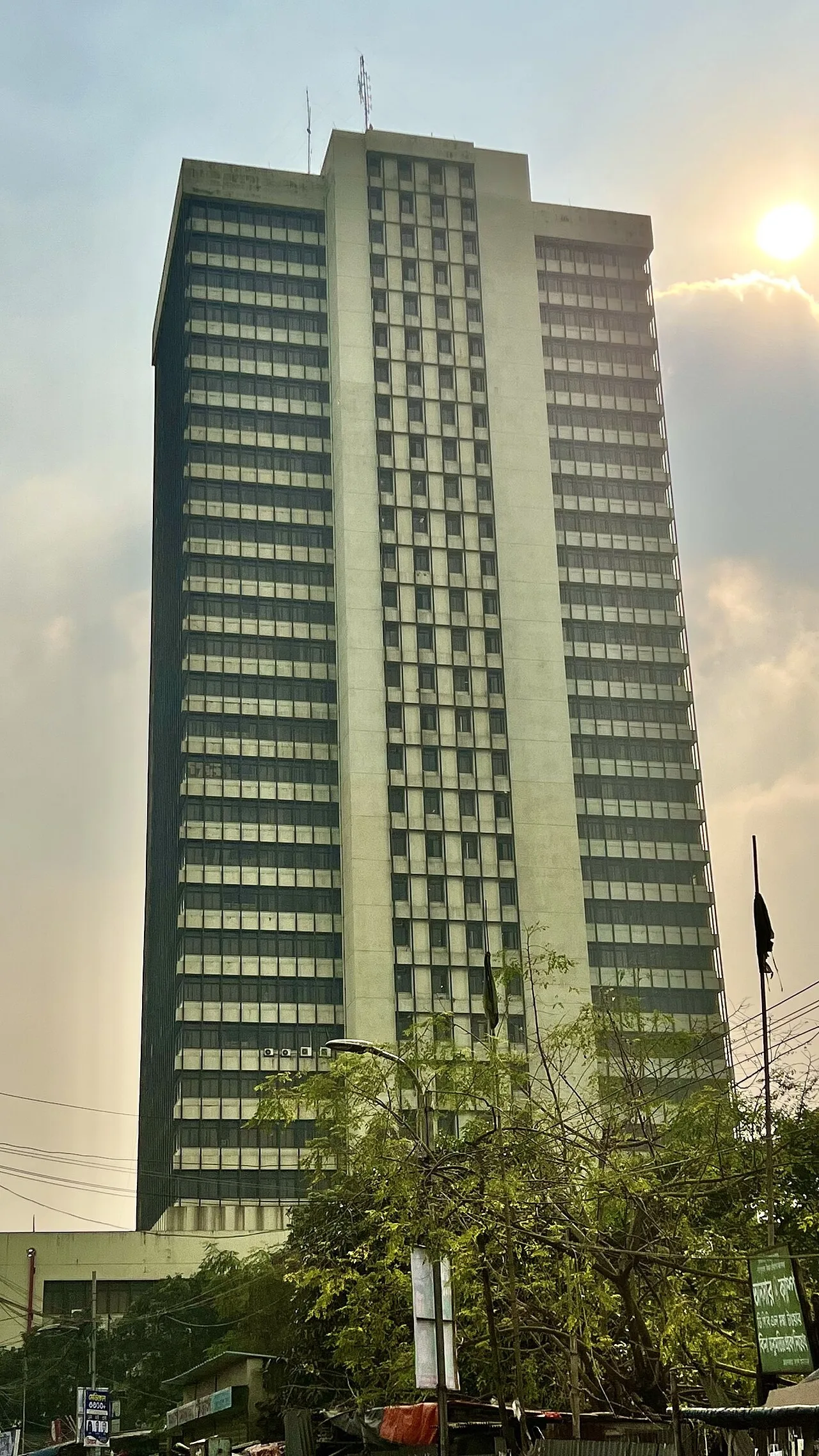 ঢাকার একটি ব্যাংক ভবন